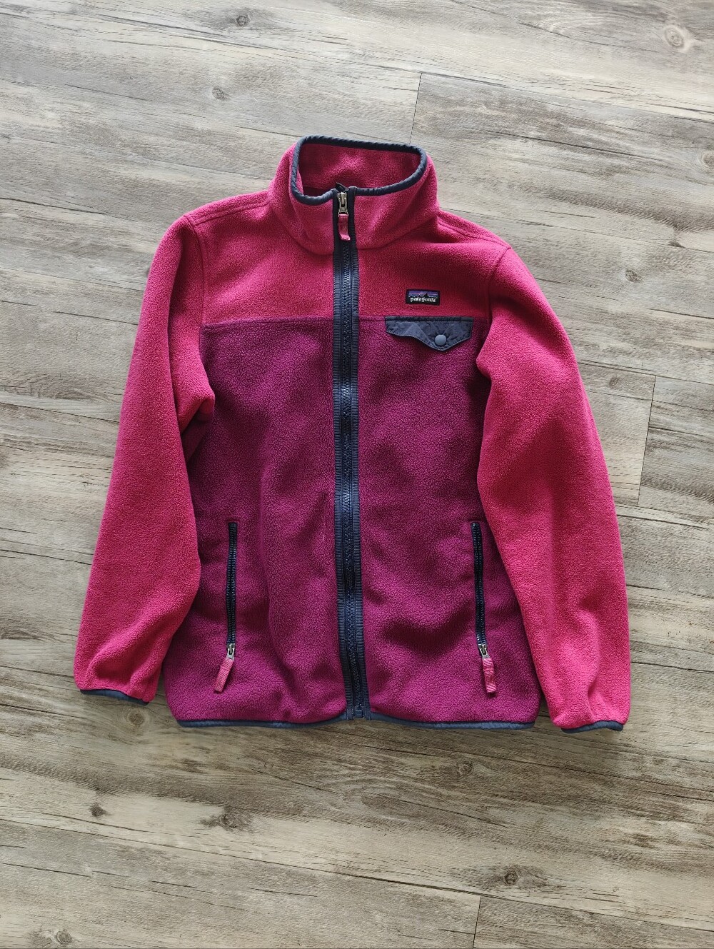 Patagonia Girls' Lightweight Synchilla® Snap-T® Jacket Size XL EUC